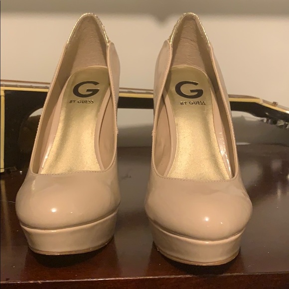 Guess gold heels - Picture 2 of 4